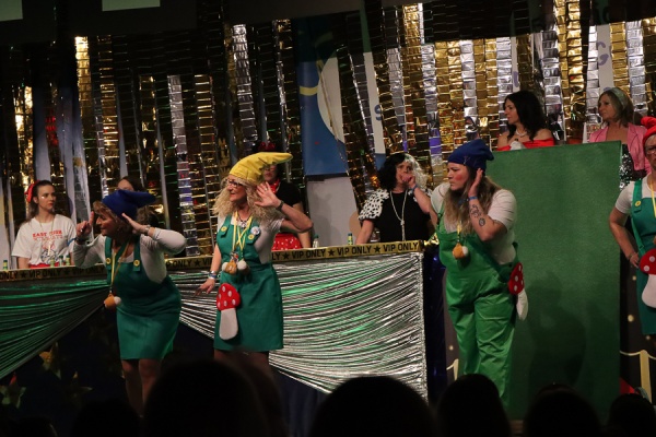 Weiberfasching am 27.02.2025_95