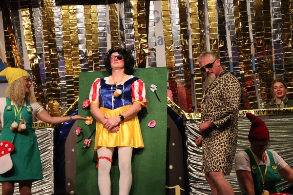 Weiberfasching am 27.02.2025_98