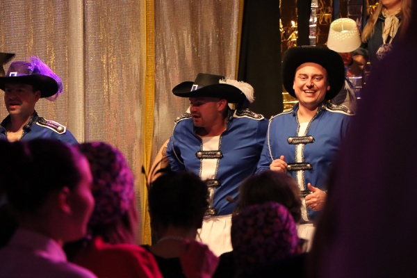 Weiberfasching am 27.02.2025_172