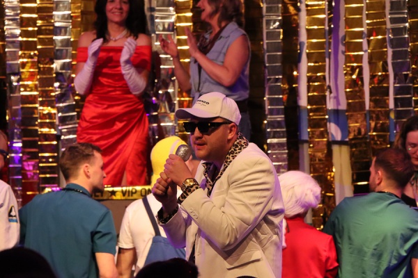 Weiberfasching am 27.02.2025_191