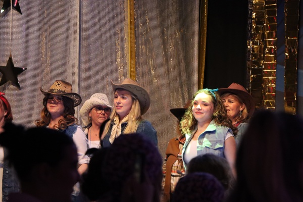 Weiberfasching am 27.02.2025_16