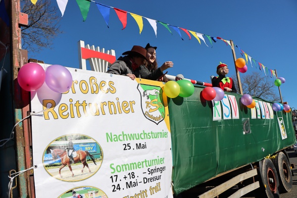 Karnevalsumzug am Rosensonntag 02.03.2025_76